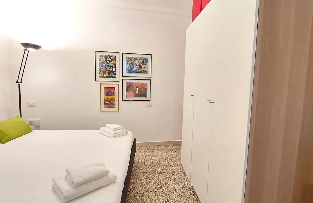 Guesthost - Sant'Ambrogio Modern Studio-1
